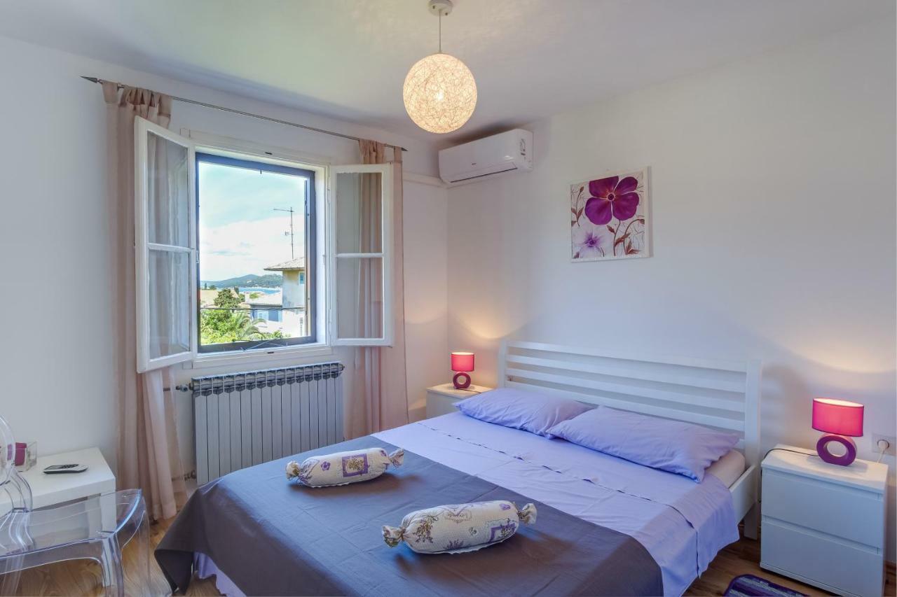 Hotel Vila Bugevilija Mali Lošinj Exterior foto