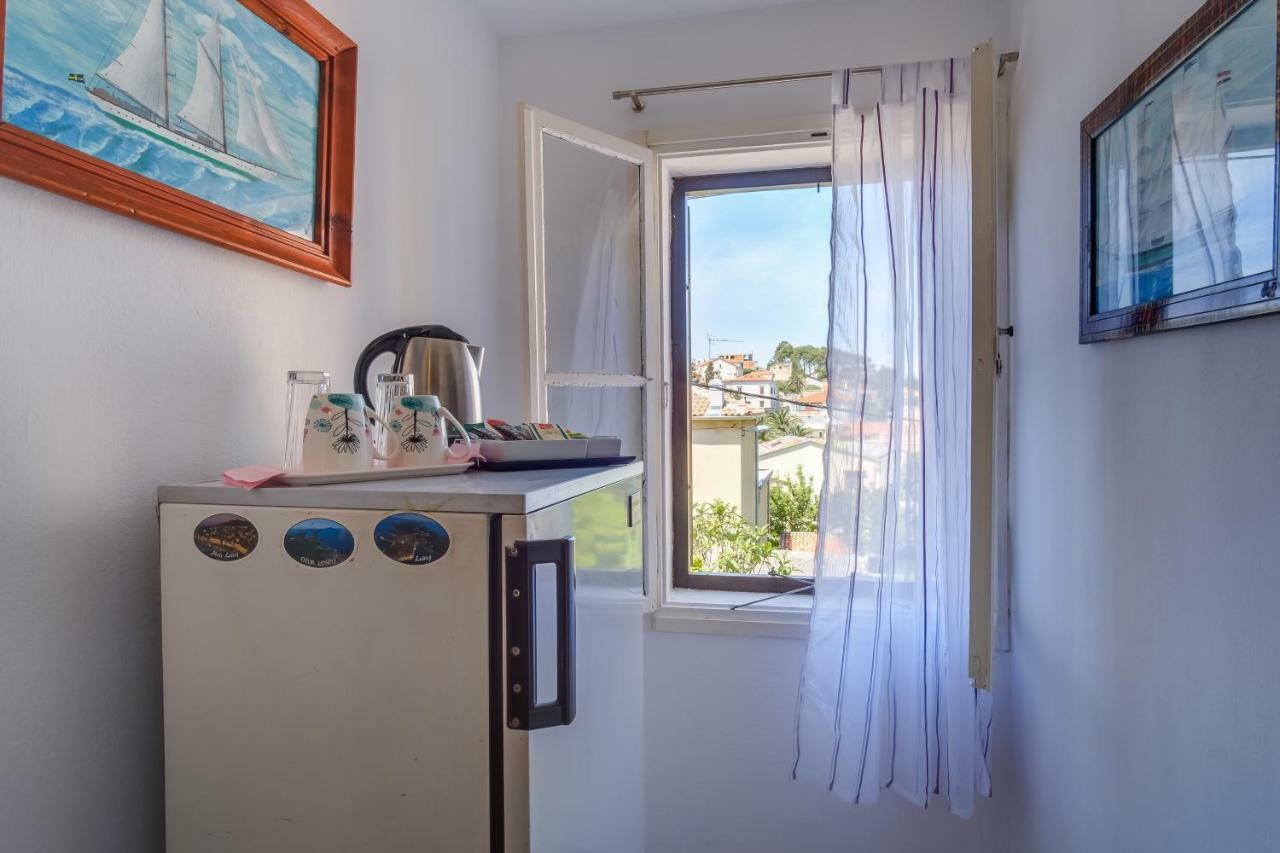 Hotel Vila Bugevilija Mali Lošinj Exterior foto